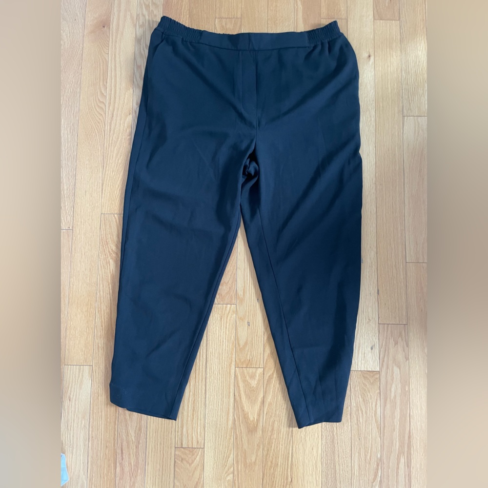 Black pull on tailored trousers